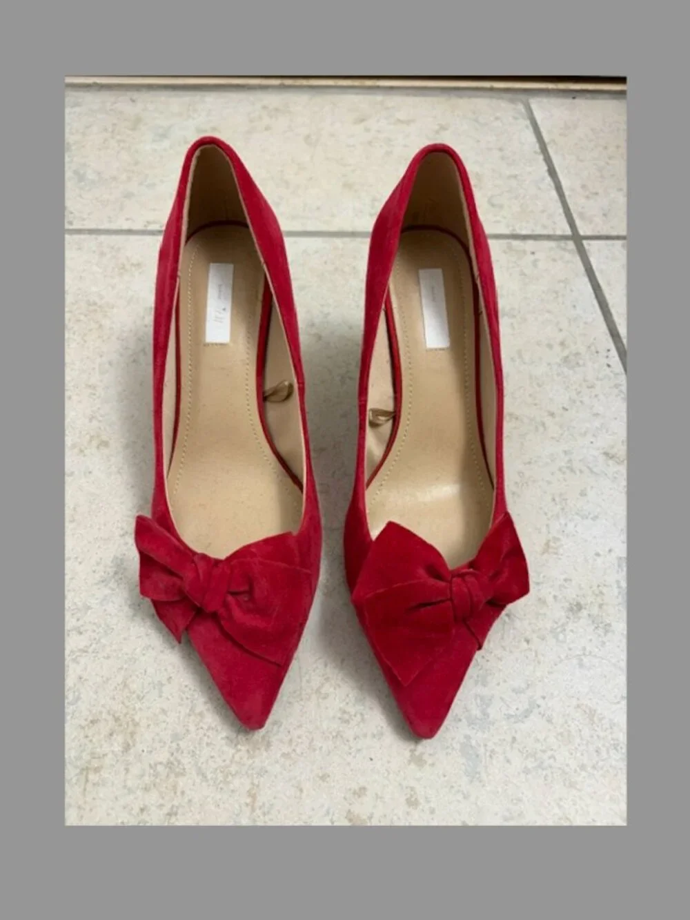 H&M Women's Red Bow Heels US6 Eur37 Pumps Faux Suede Pointed Toe